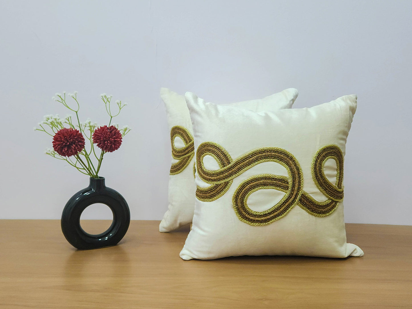 Beaded Bliss - Off White cushion cover