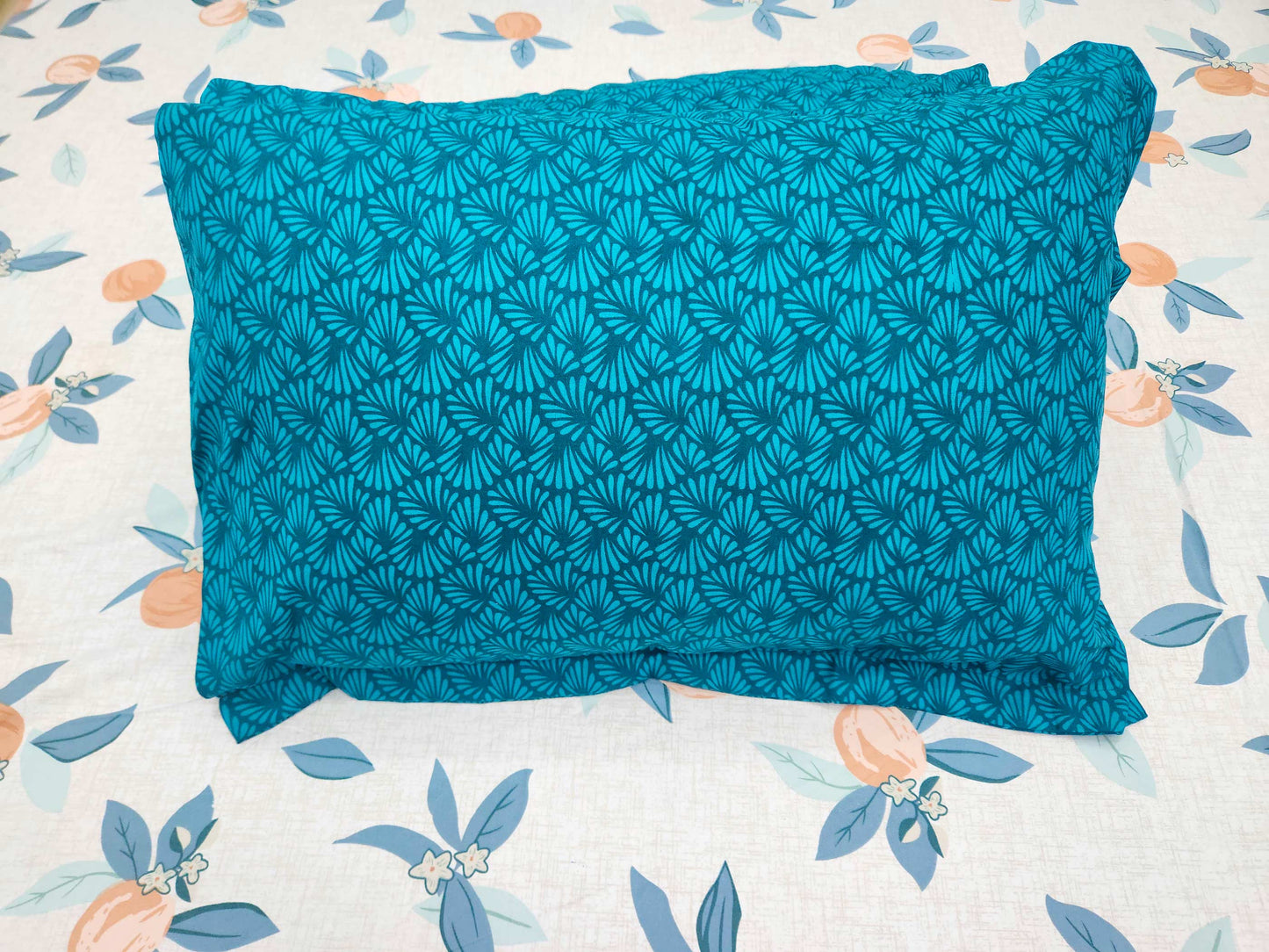 Mia- White & Blue Bed Sheet