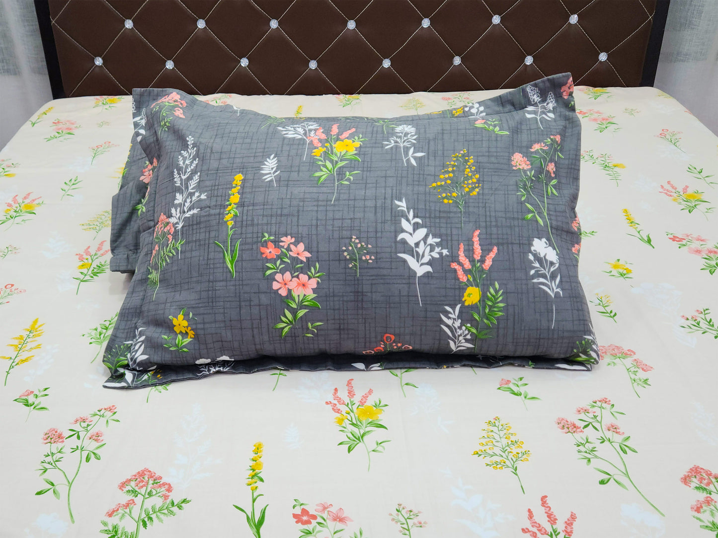 Anya- Pestal Bedsheet