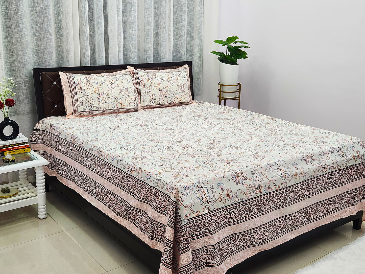 Jiya - Pink & White Ethnic Bedsheet