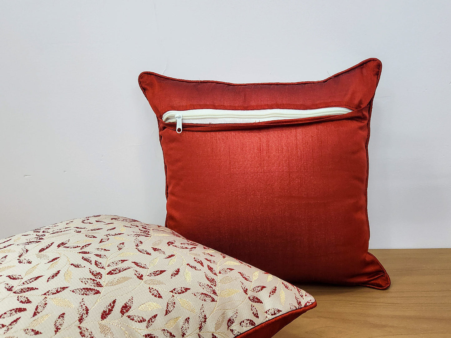 Dreamy Leaves Red and white Cushion Cover