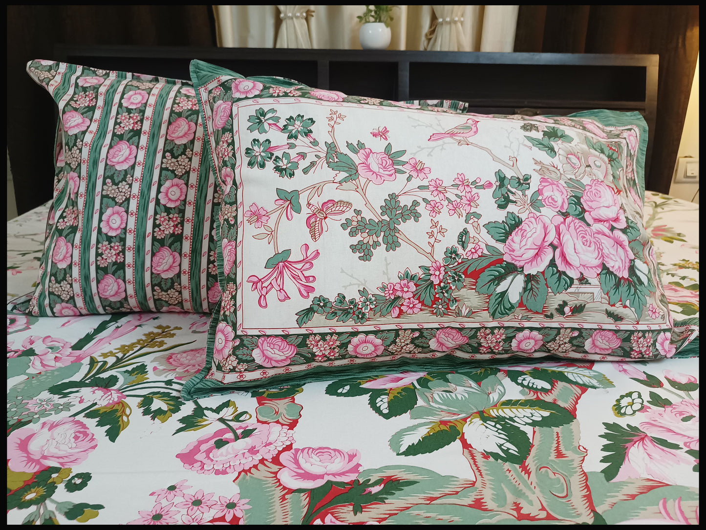 Falguni - Beautiful Floral Bedsheet