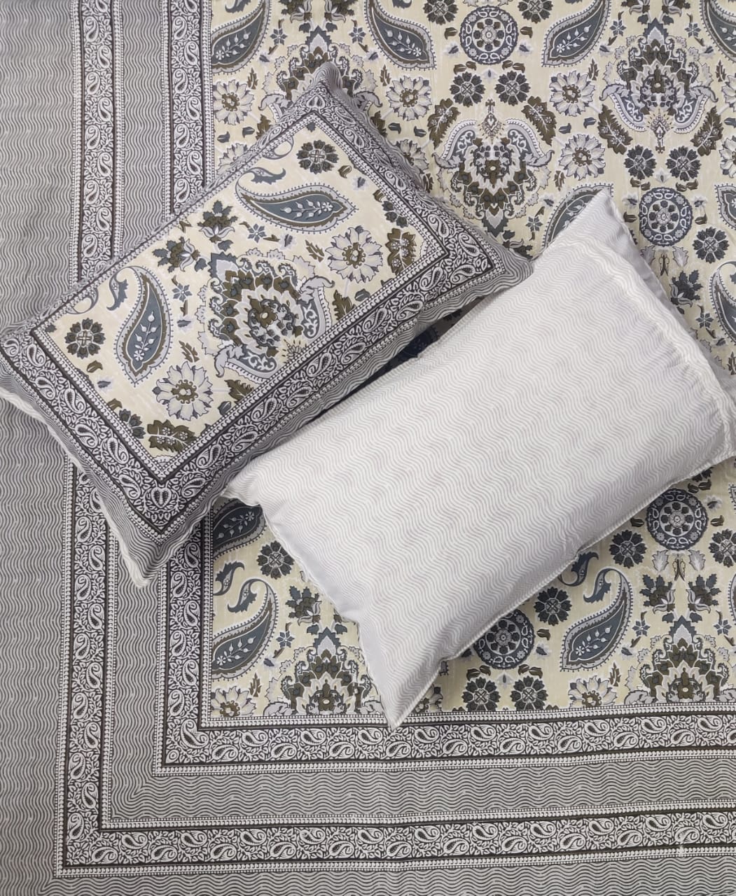 Chitra Grey - Ethnic Paisley Design Bedsheet