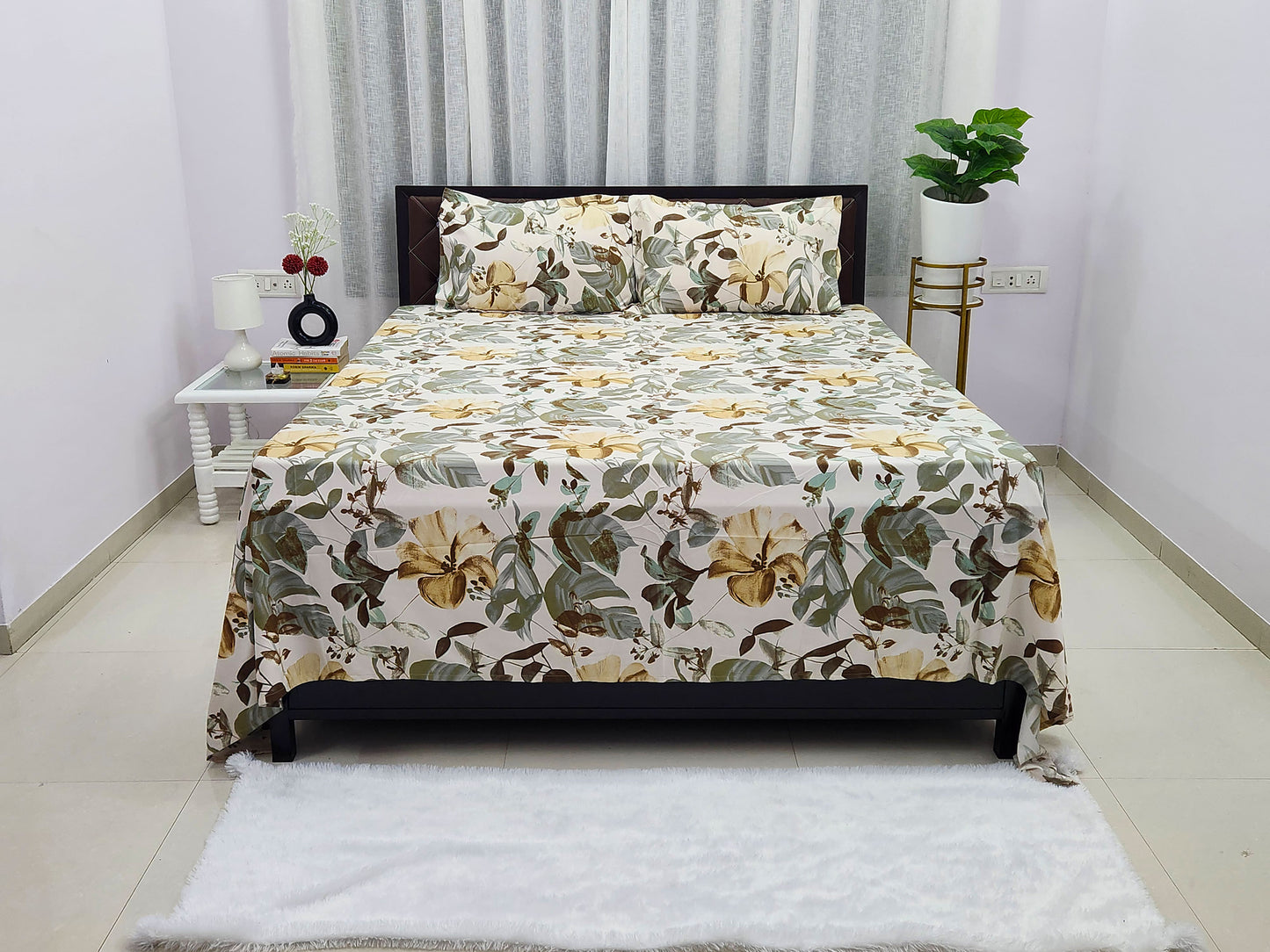Ivy Garden- Floral White Bedsheet