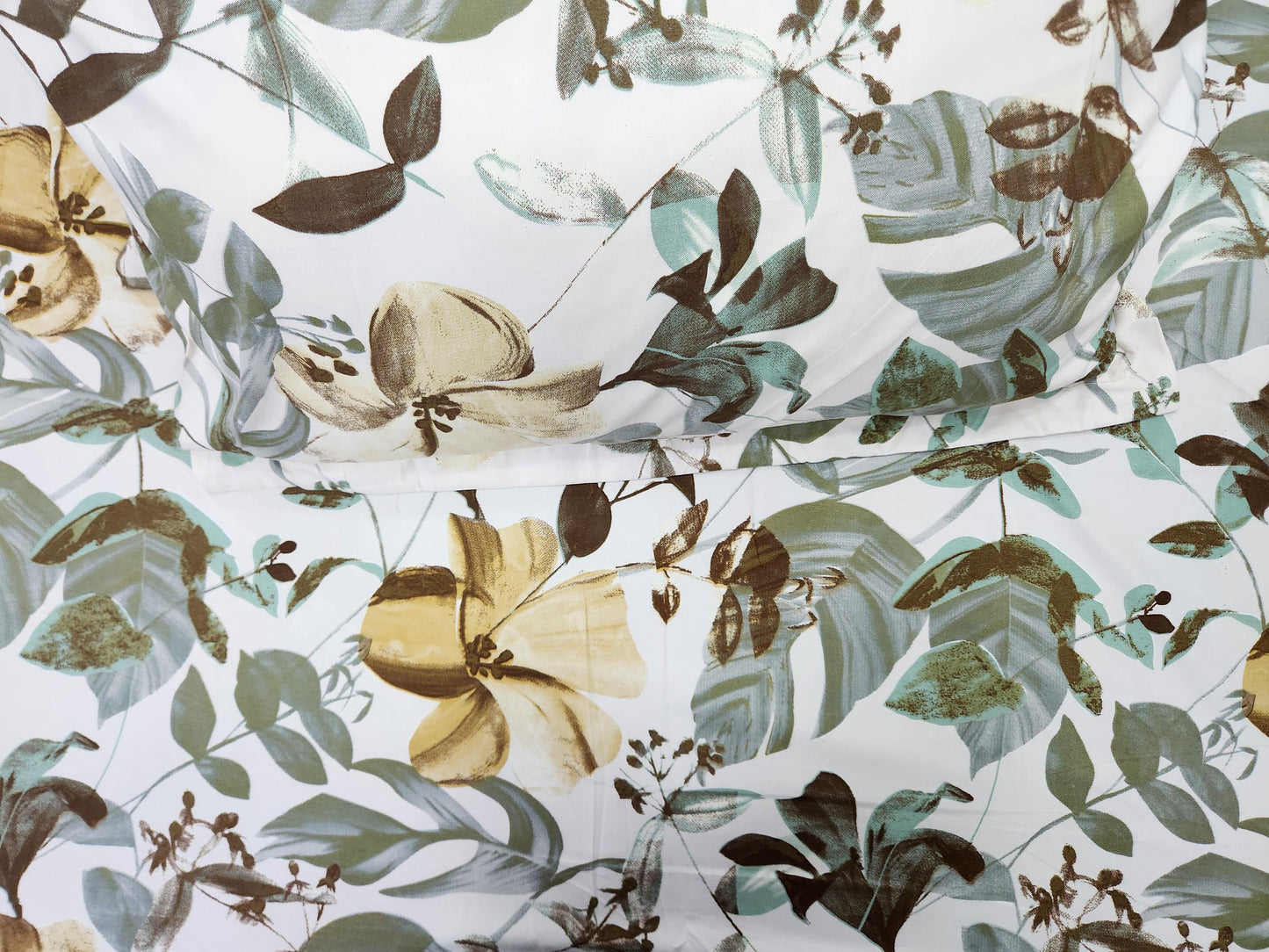 Ivy Garden- Floral White Bedsheet