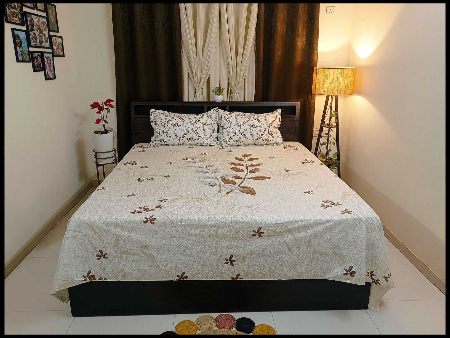 Pallavi - Designer Brown Leaf Pattern Bed Sheet