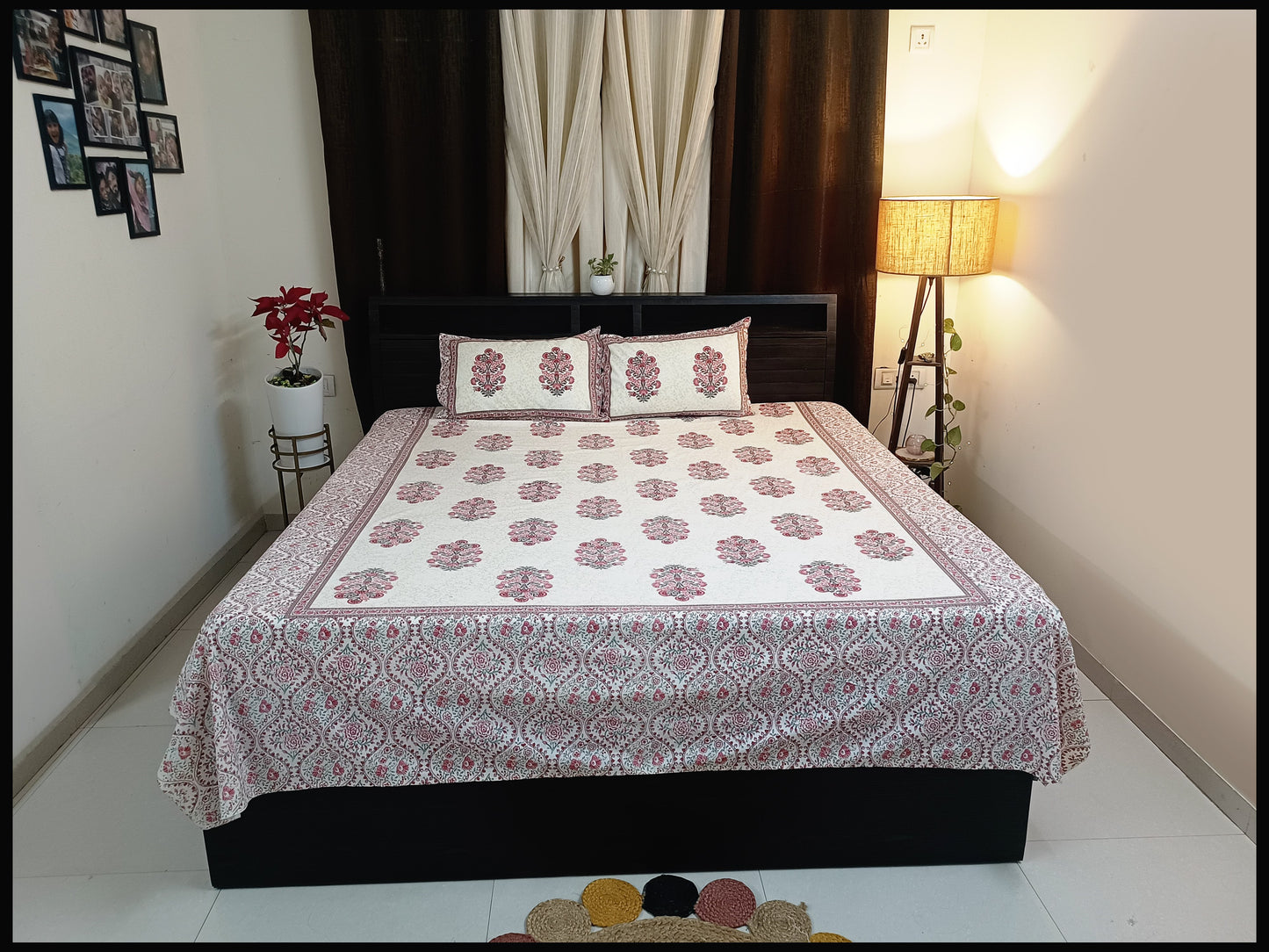 Rishima - Red & White Ethenic Bedsheet