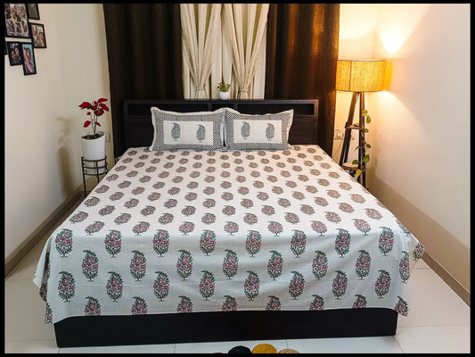Sanna - White Elegant Floral Bedsheet