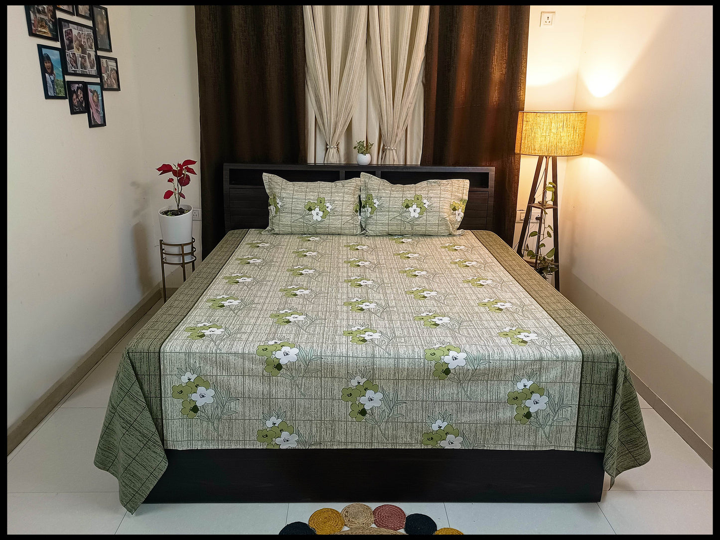 Saavani - Green Floral Bedsheet