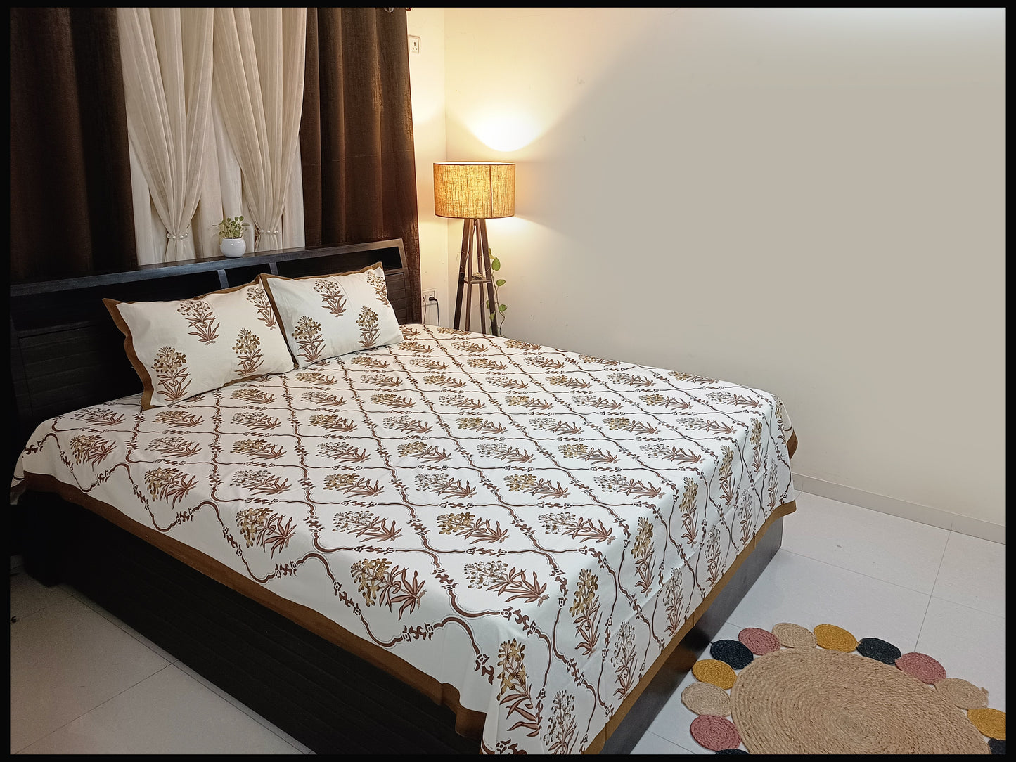 Sereesha - Brown  Mostif Pattern Bedsheet