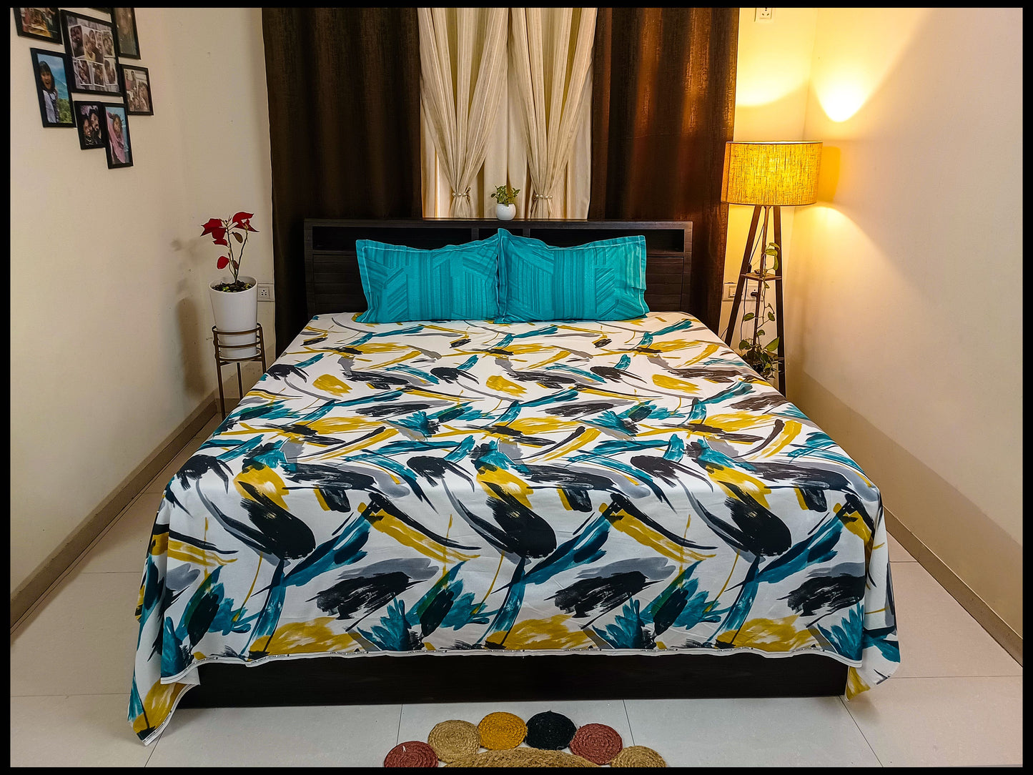 Serena    -    Turquoise Blue Bedsheet