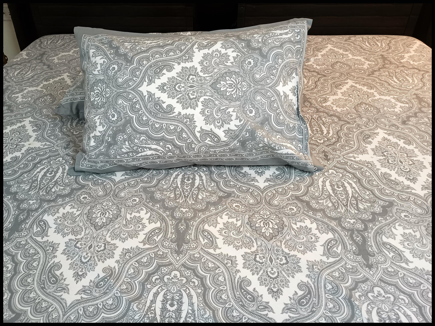 Shamli - Grey Ethnic Bedsheet