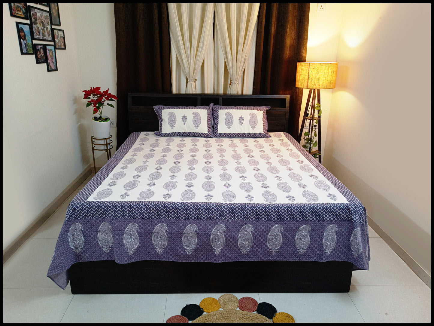 Vaijanti - Purple Paisley Design Bedsheet